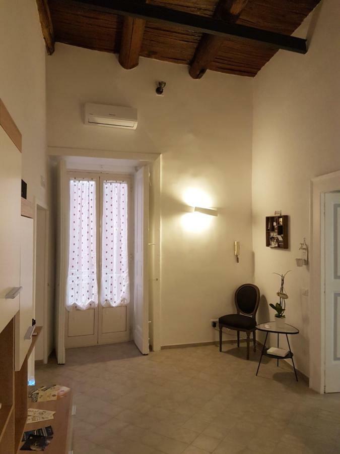 B&B Il Balconcino A Santa Chiara Napoli Eksteriør bilde